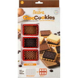 Set CiocCookies Classic Decora: un tagliapasta in plastica per le gallette e uno stampo per piastre di cioccolato