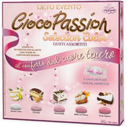 Ciocopassion Lieto Evento Selection Color Rosa Crispo: confetti rosa sfumati incartati in vassoio da 500 g